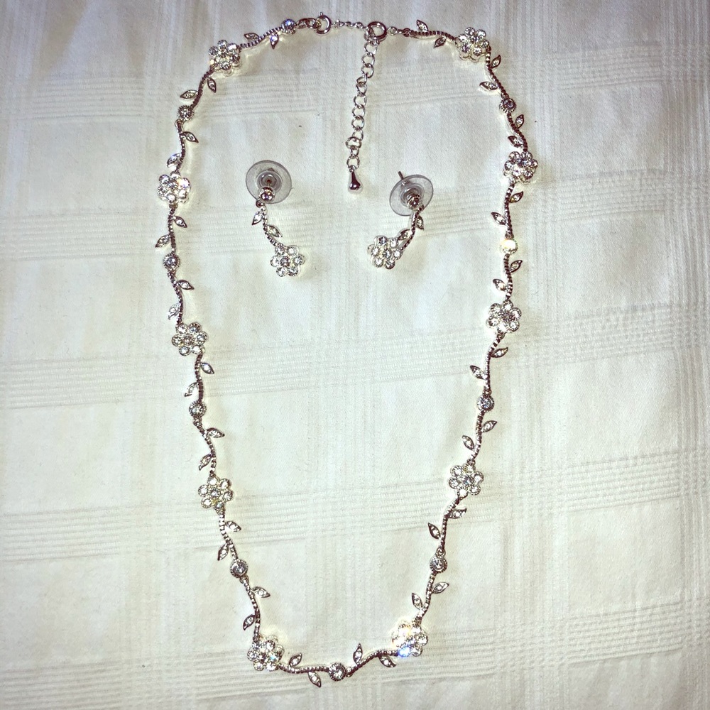 Silver & Crystal Matching Necklace & Earrings